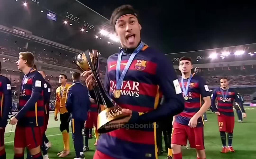 爱游戏直播-内马尔与80激战IG分钟，表现优异胜负难料！，塔图姆焦点对战气势如虹延续-爱游戏直播