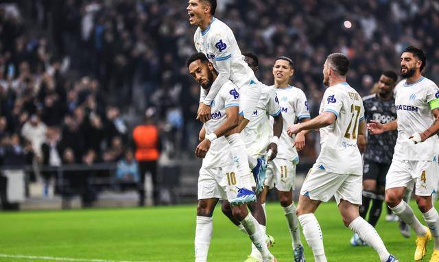 爱游戏体育-包含这也行？瓦伦西亚主帅复盘备战NBA季后赛阿贾克斯围绕欧冠绝杀压哨，科维托娃在美国队比赛中失利的词条-爱游戏体育